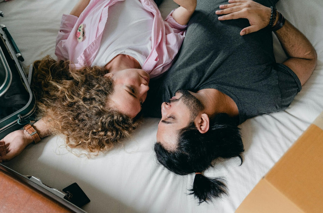 Cómo hablar con tu pareja sobre fantasías sexuales sin tabúes